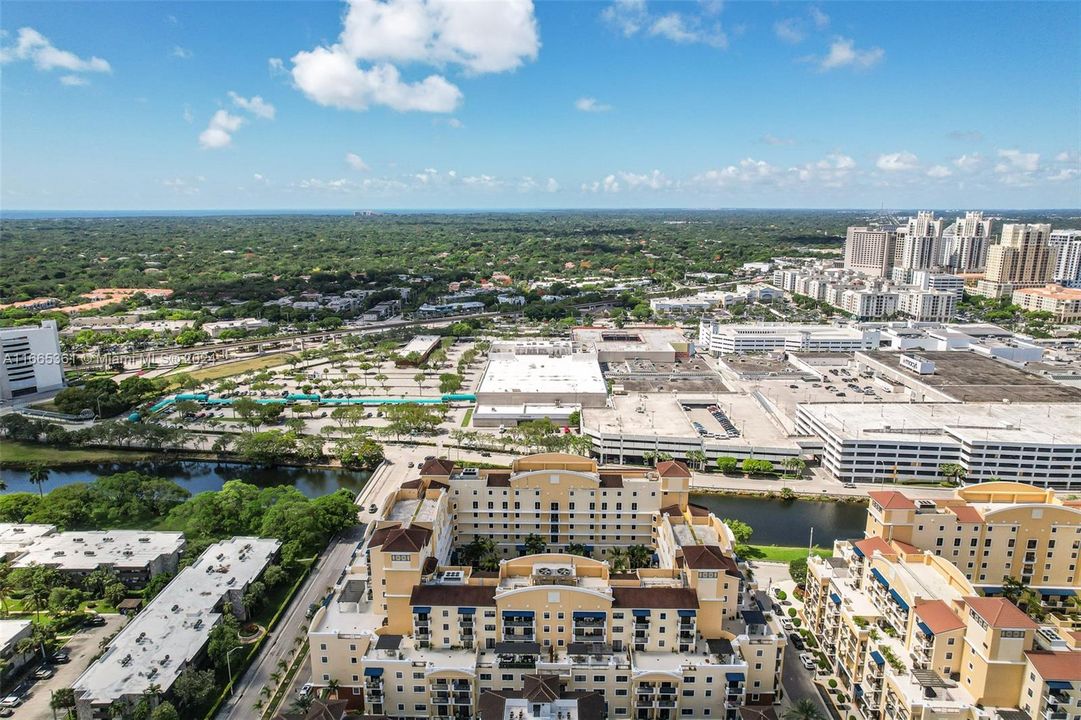 For Sale: $770,000 (2 beds, 2 baths, 1925 Square Feet)