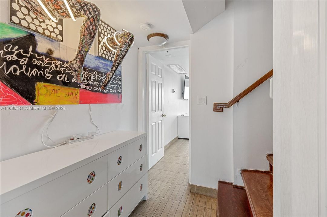 For Sale: $1,800,000 (2 beds, 2 baths, 640 Square Feet)