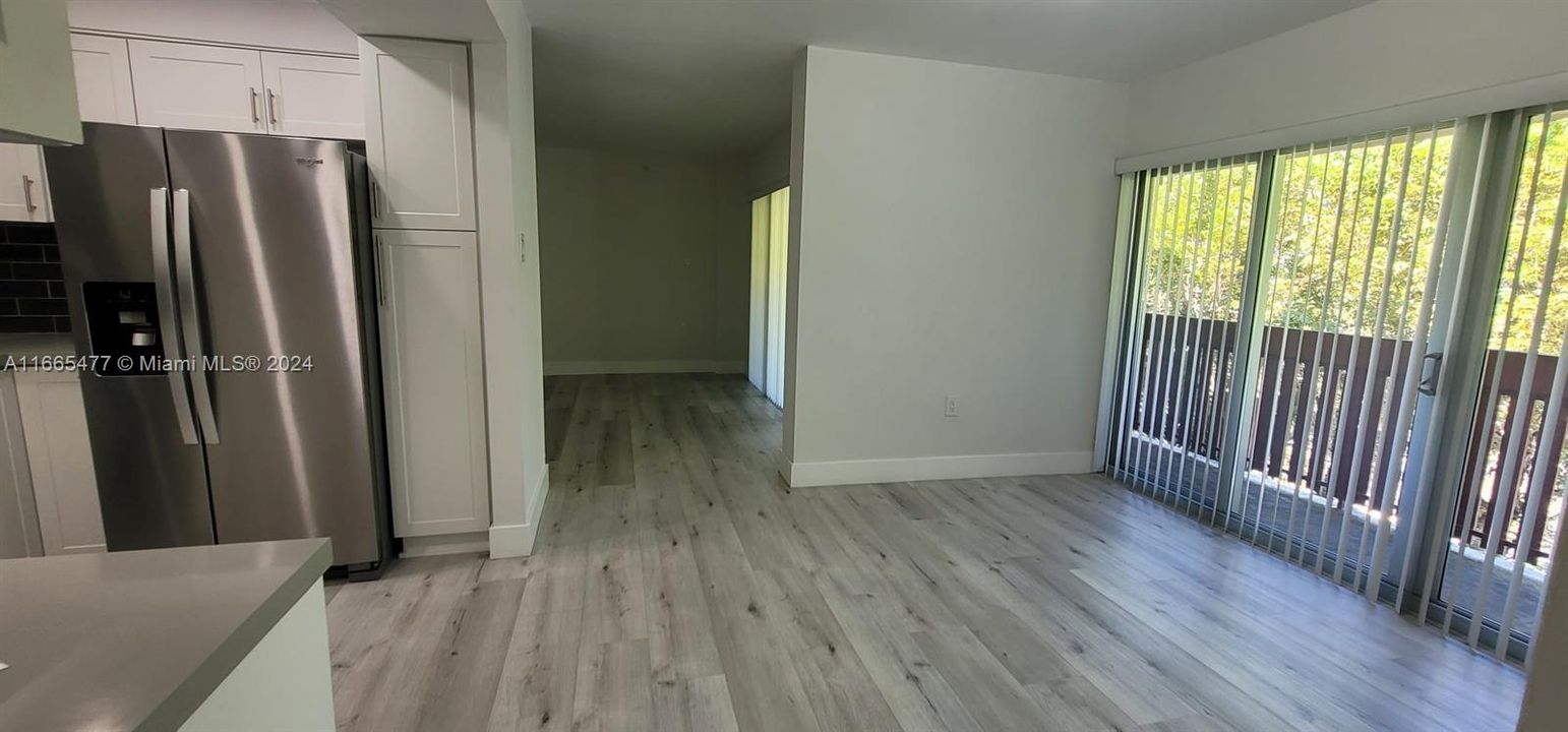 For Rent: $2,595 (3 beds, 2 baths, 1228 Square Feet)