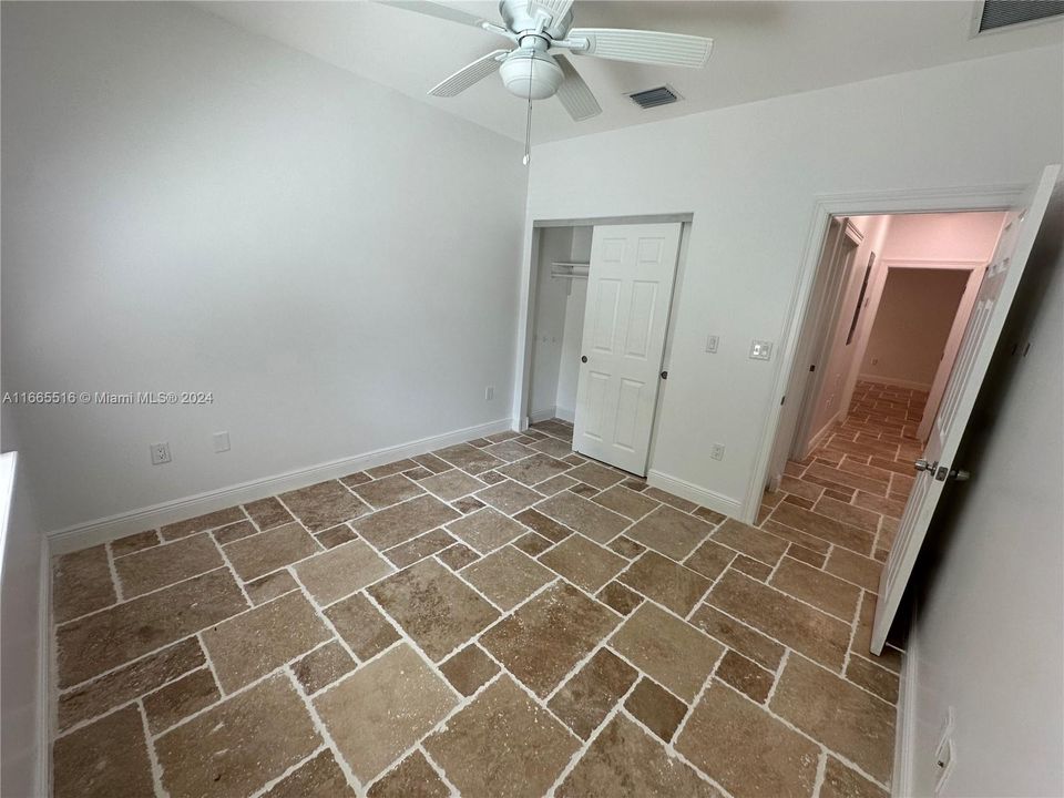 For Rent: $3,700 (3 beds, 2 baths, 1388 Square Feet)