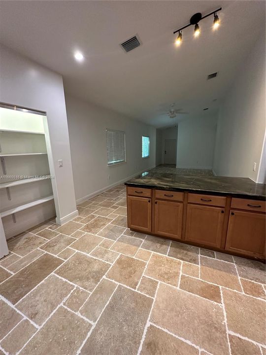 For Rent: $3,700 (3 beds, 2 baths, 1388 Square Feet)