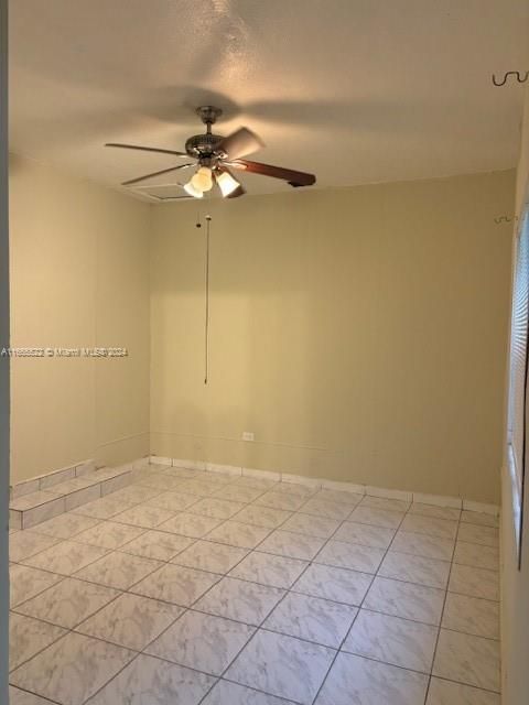 For Rent: $1,000 (1 beds, 1 baths, 2478 Square Feet)