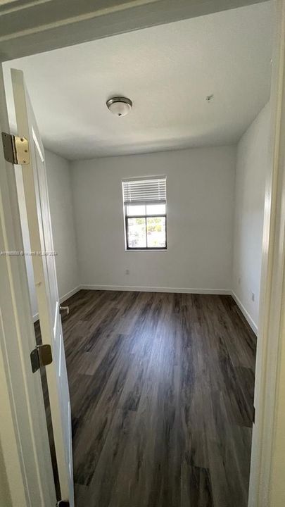 For Rent: $2,750 (3 beds, 2 baths, 1486 Square Feet)