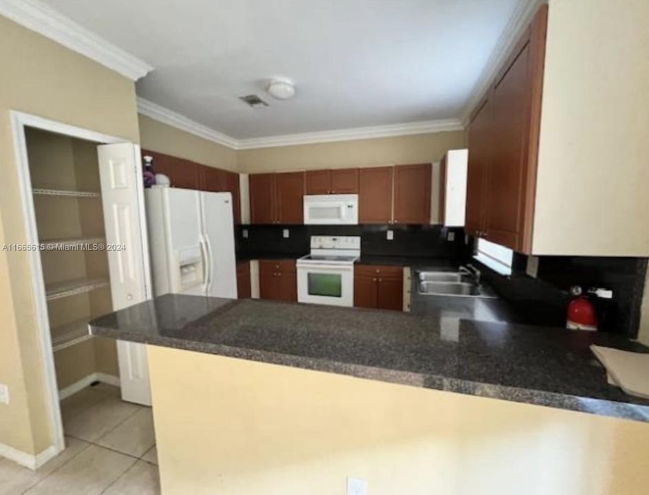 For Sale: $345,999 (4 beds, 2 baths, 2028 Square Feet)