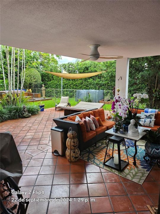 En Venta: $1,599,900 (3 camas, 2 baños, 2804 Pies cuadrados)