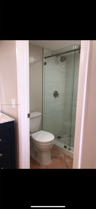 For Rent: $2,500 (2 beds, 2 baths, 936 Square Feet)