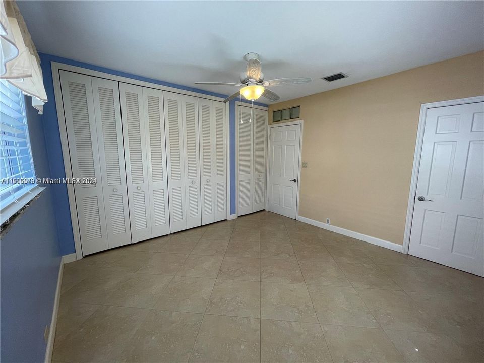 For Rent: $5,400 (3 beds, 3 baths, 1875 Square Feet)