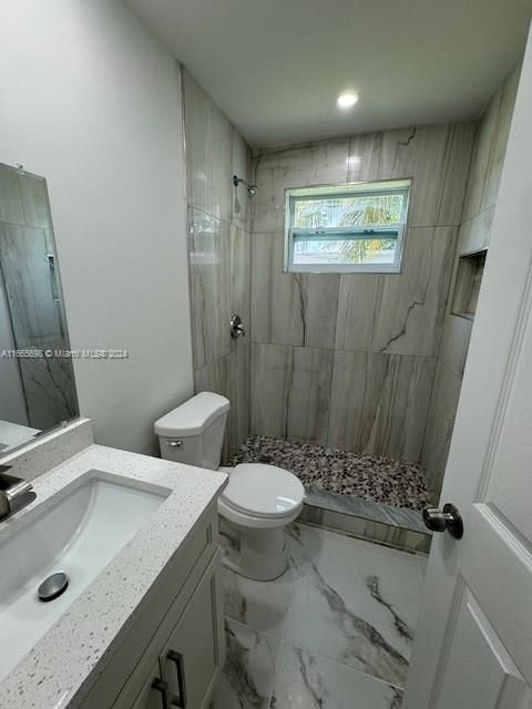 For Rent: $3,900 (3 beds, 2 baths, 2322 Square Feet)