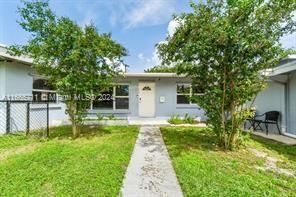 For Sale: $650,000 (4 beds, 2 baths, 1712 Square Feet)