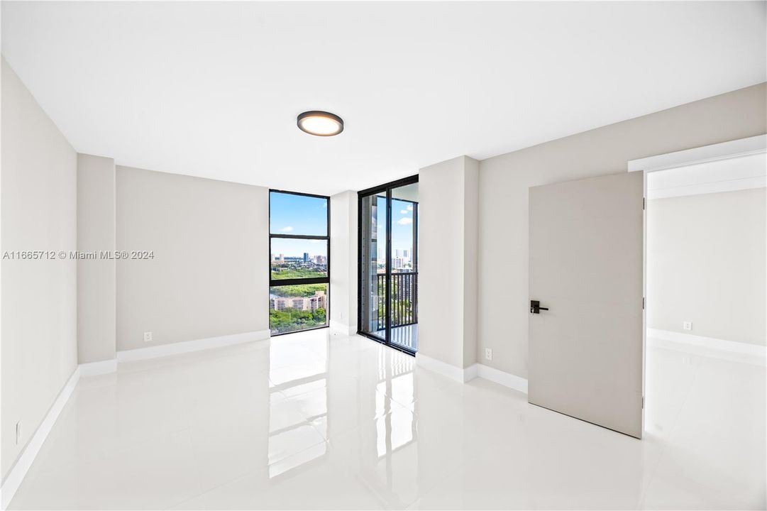 For Sale: $467,500 (2 beds, 2 baths, 1157 Square Feet)