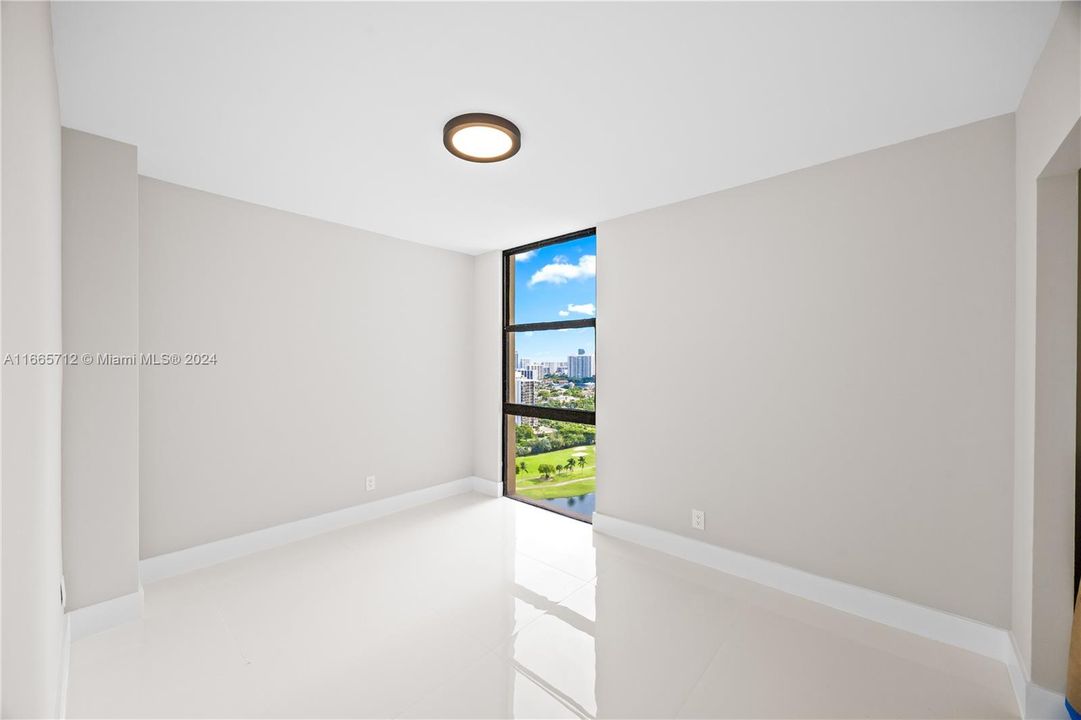 For Sale: $467,500 (2 beds, 2 baths, 1157 Square Feet)