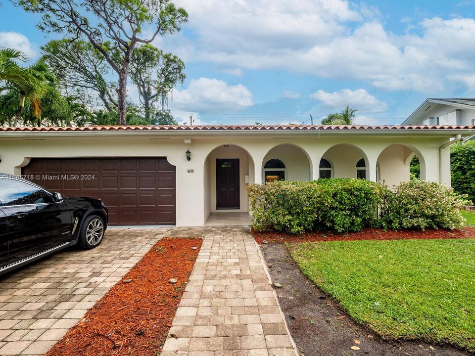 For Sale: $2,100,000 (3 beds, 2 baths, 0 Square Feet)