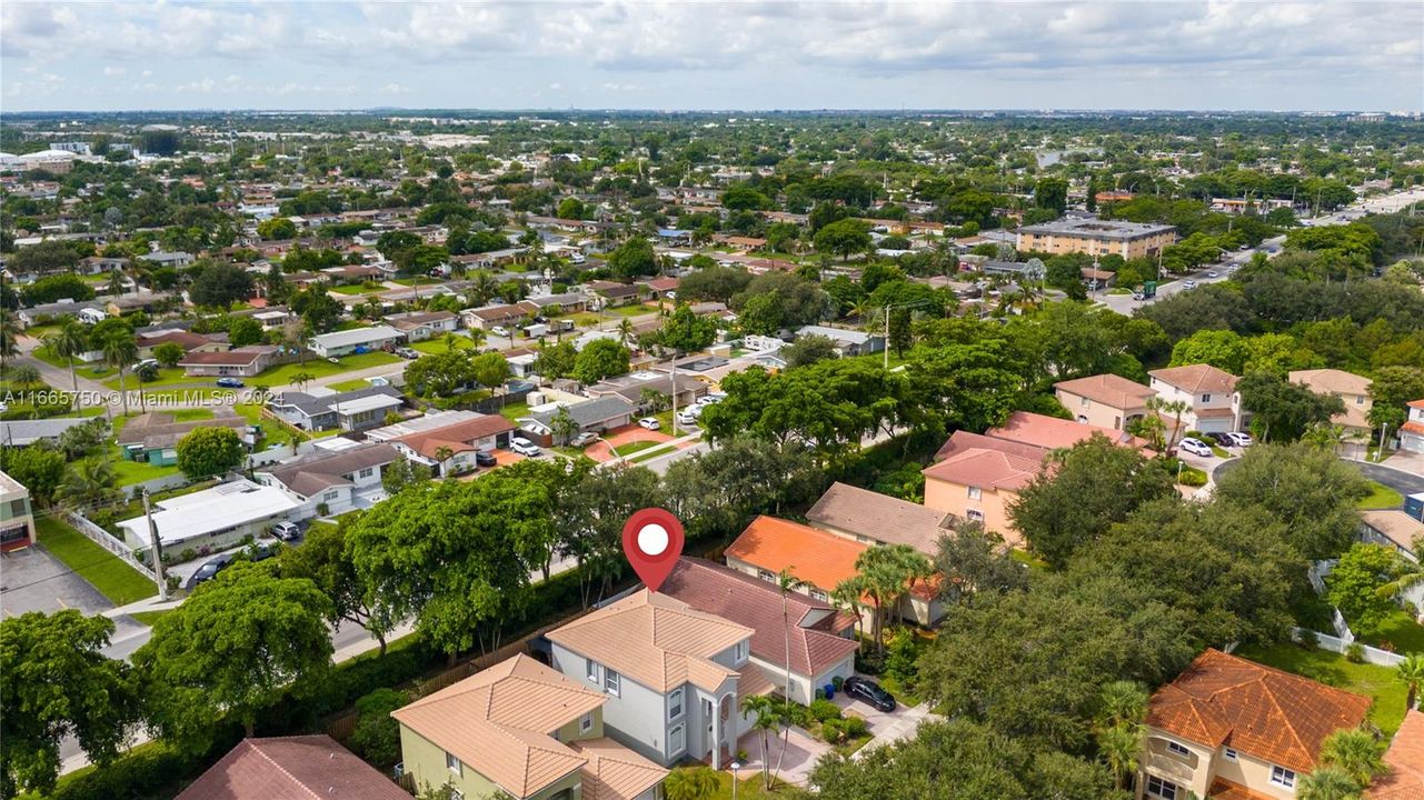 For Sale: $625,000 (3 beds, 2 baths, 2087 Square Feet)