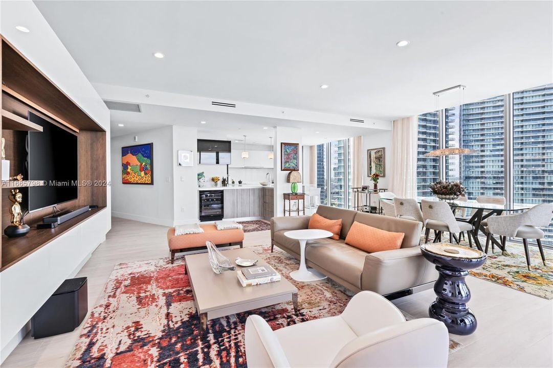 For Sale: $1,600,000 (3 beds, 4 baths, 1698 Square Feet)