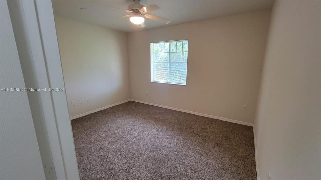 For Rent: $2,300 (2 beds, 2 baths, 1058 Square Feet)