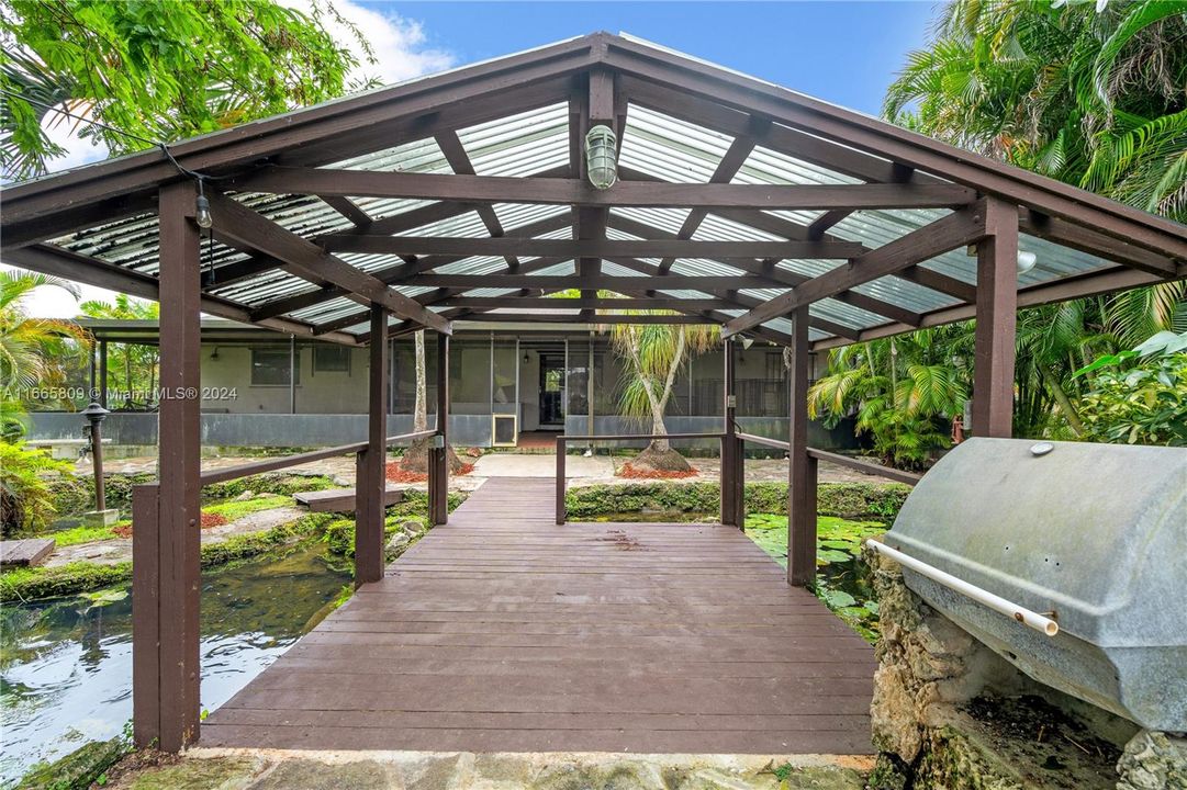 PERGOLA WALK WAY OVER WATER FEATURE KOI POND