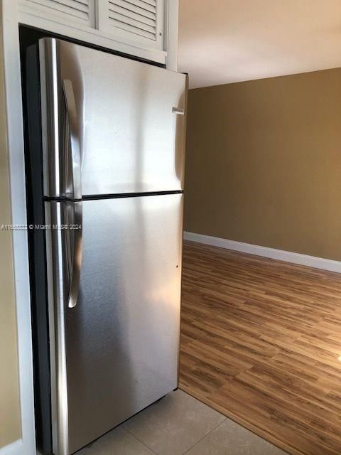 For Rent: $1,650 (1 beds, 1 baths, 625 Square Feet)