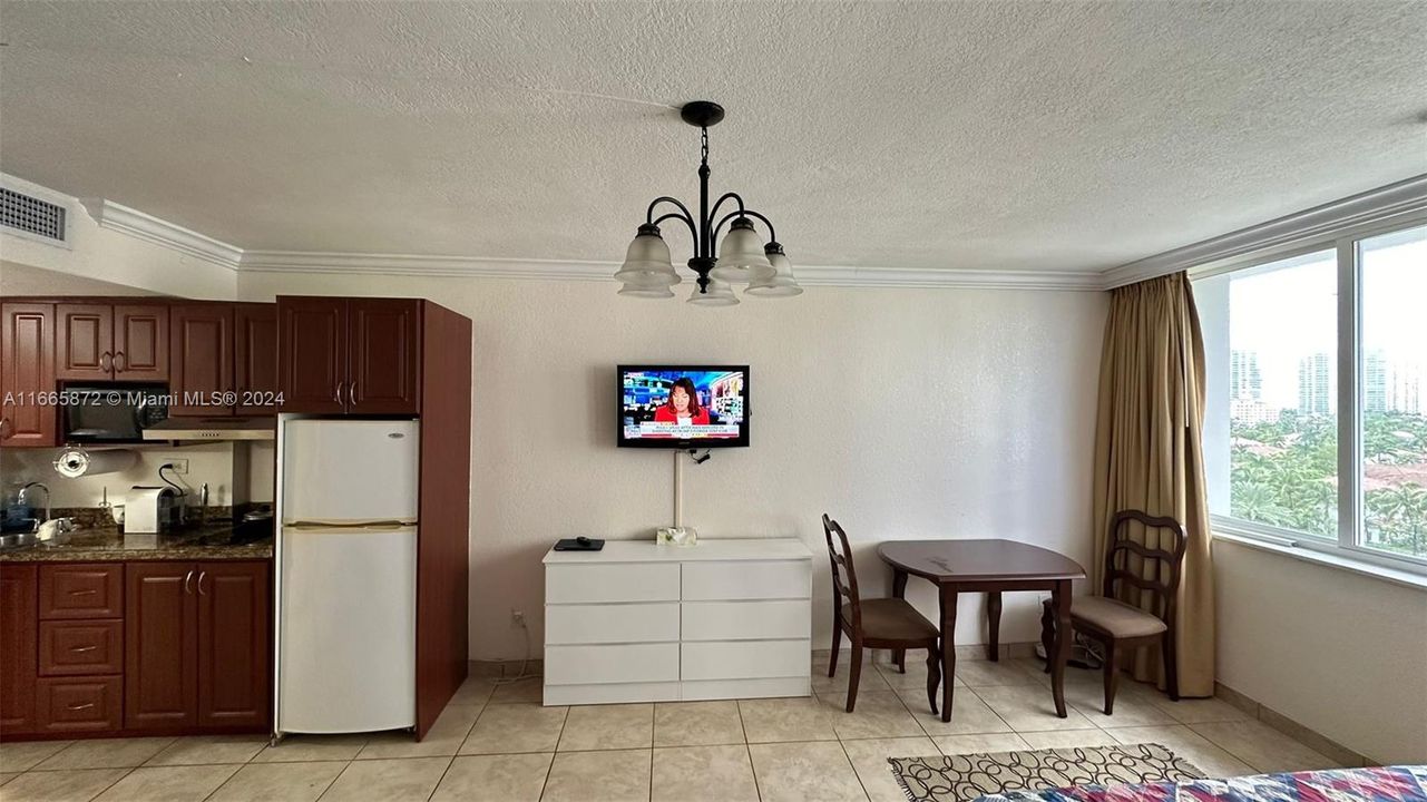 For Sale: $133,000 (0 beds, 1 baths, 360 Square Feet)