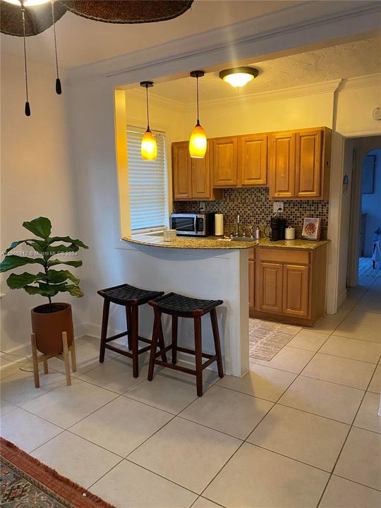 For Rent: $2,100 (1 beds, 1 baths, 5354 Square Feet)