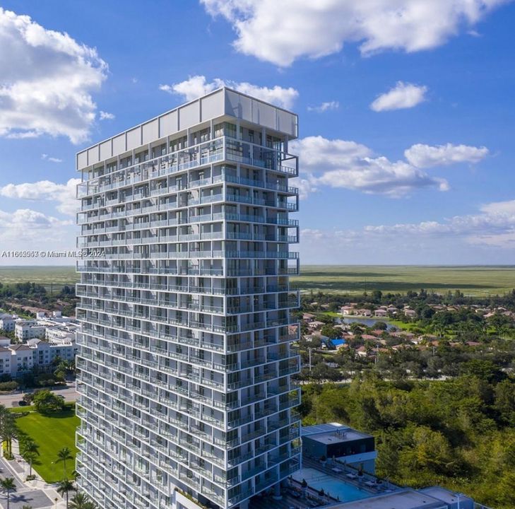 На продажу: $549,000 (2 спален, 2 ванн, 1026 Квадратных фут)