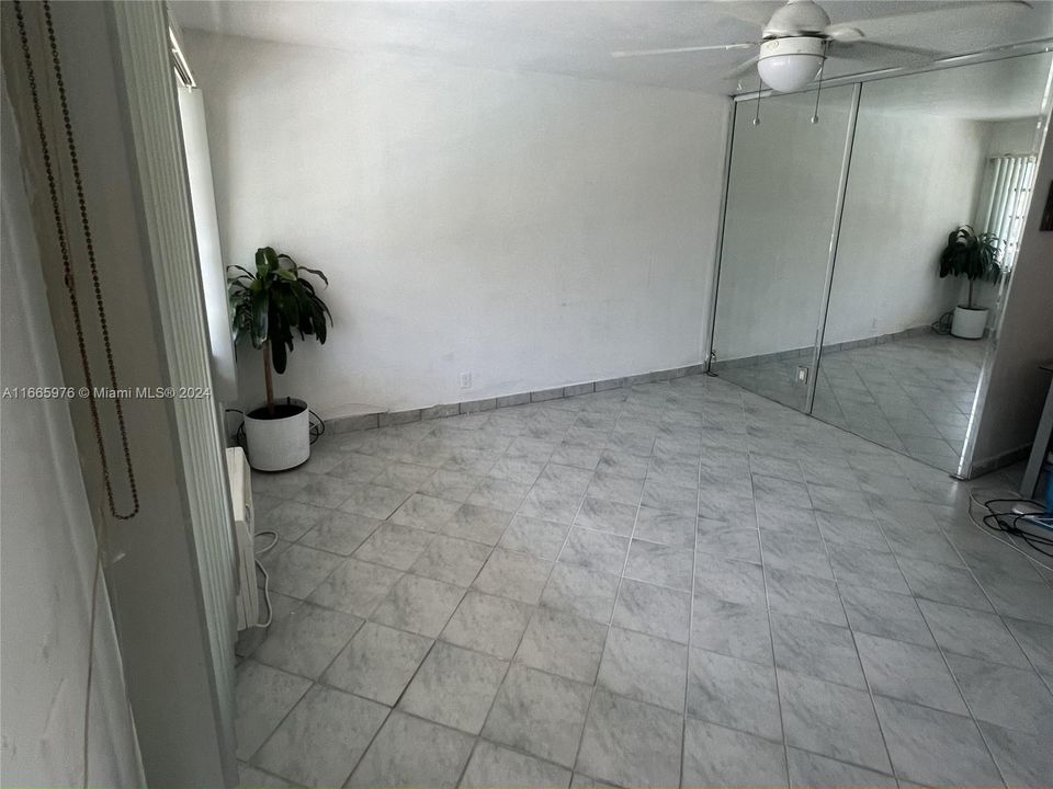 En Venta: $160,000 (1 camas, 1 baños, 600 Pies cuadrados)