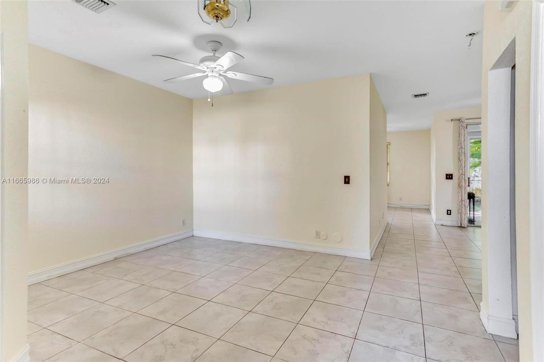 For Rent: $3,000 (3 beds, 2 baths, 1679 Square Feet)