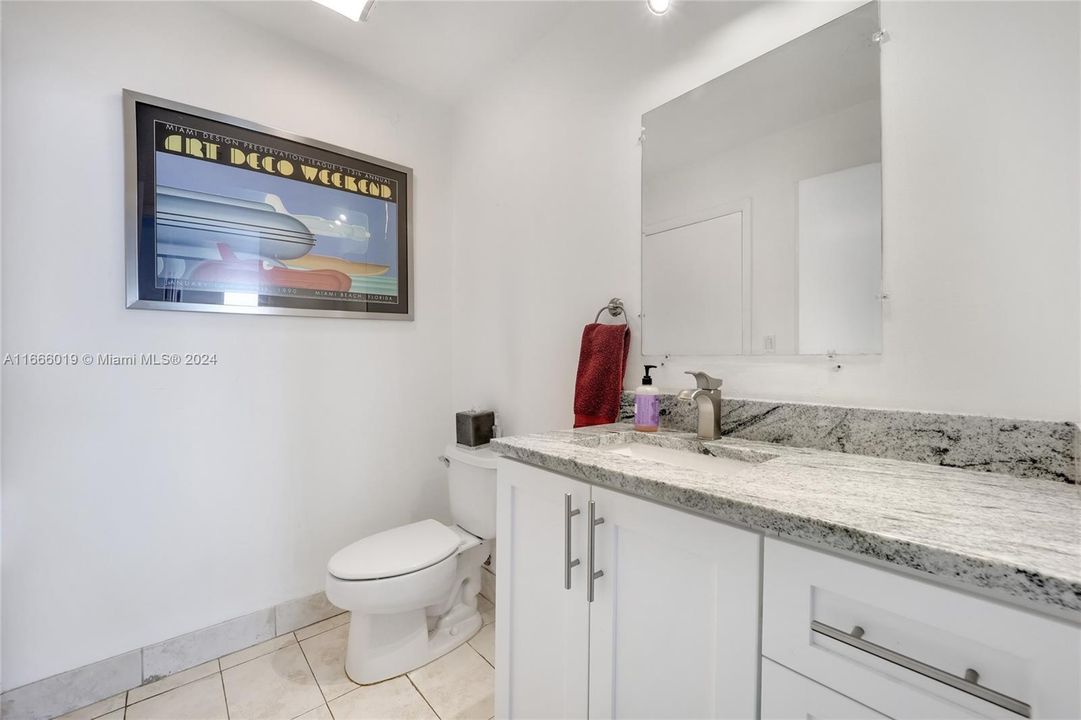 For Sale: $849,000 (2 beds, 2 baths, 1400 Square Feet)