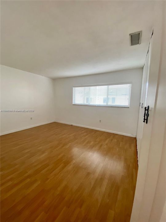 For Rent: $3,200 (2 beds, 2 baths, 1282 Square Feet)