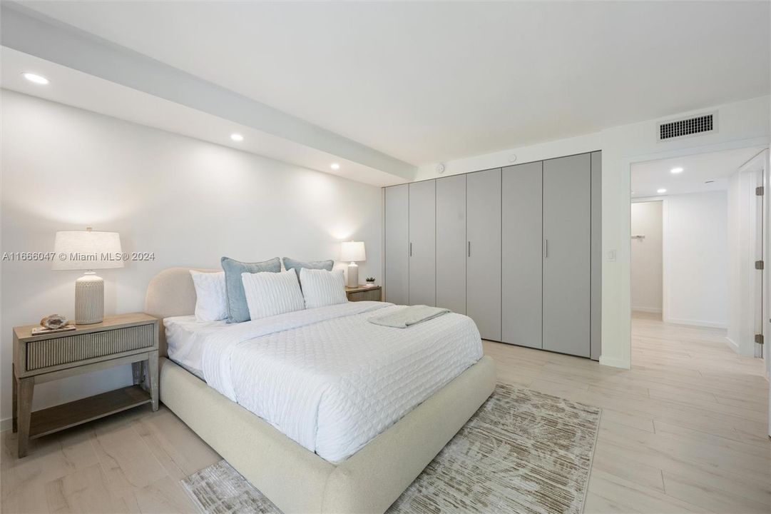 For Sale: $2,050,000 (2 beds, 2 baths, 1805 Square Feet)