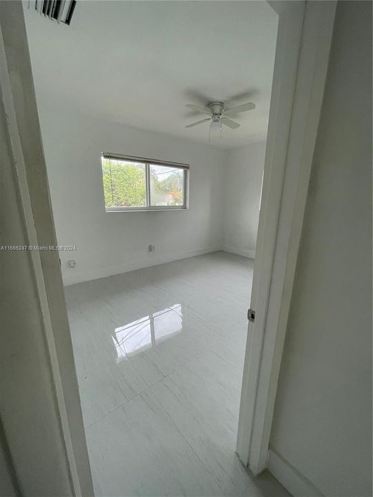 For Rent: $2,300 (2 beds, 1 baths, 1508 Square Feet)