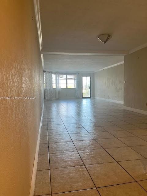 For Rent: $2,550 (2 beds, 2 baths, 1596 Square Feet)