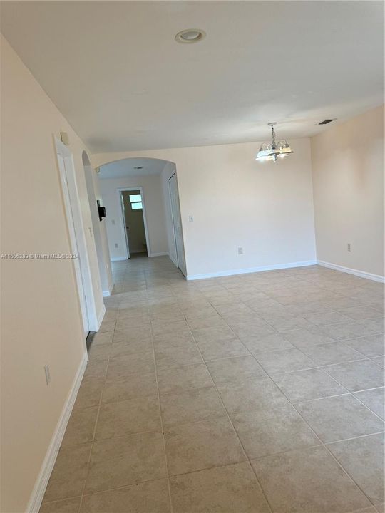 Active With Contract: $3,300 (4 beds, 2 baths, 1652 Square Feet)