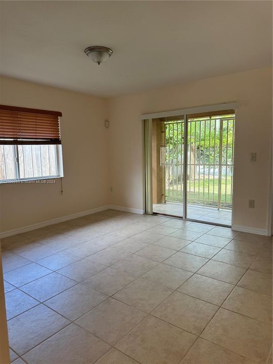 Active With Contract: $3,300 (4 beds, 2 baths, 1652 Square Feet)