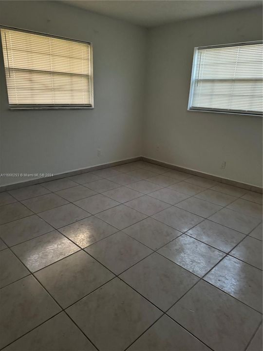 For Rent: $2,300 (0 beds, 2 baths, 2294 Square Feet)