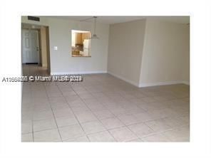 For Rent: $2,200 (2 beds, 2 baths, 1180 Square Feet)