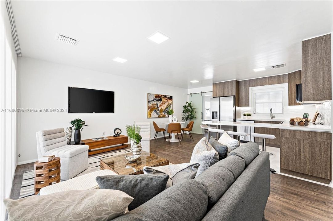 For Sale: $1,099,000 (3 beds, 2 baths, 0 Square Feet)