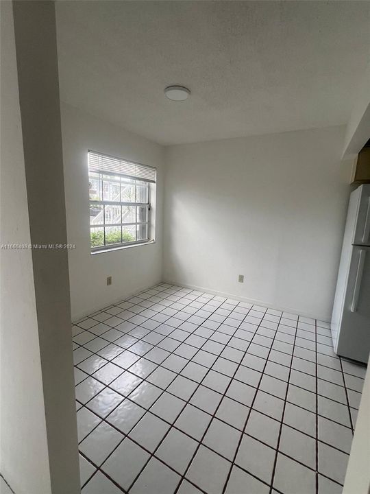 En Venta: $255,000 (2 camas, 2 baños, 1060 Pies cuadrados)