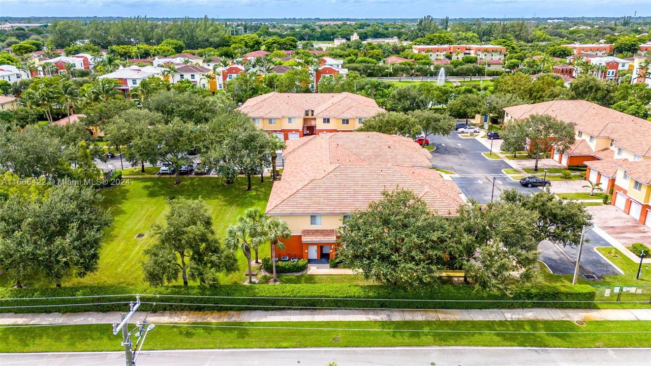 For Sale: $399,000 (3 beds, 2 baths, 1416 Square Feet)