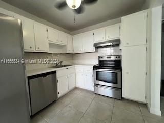 For Rent: $1,700 (1 beds, 1 baths, 780 Square Feet)