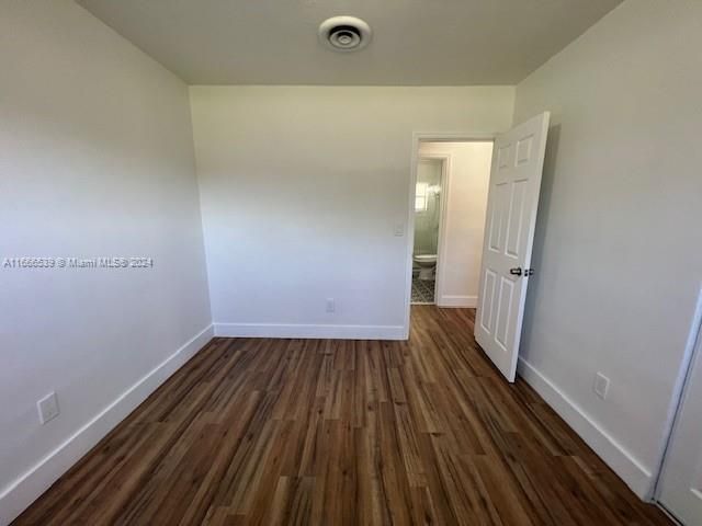 For Rent: $3,770 (4 beds, 2 baths, 1549 Square Feet)