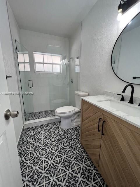 For Rent: $3,770 (4 beds, 2 baths, 1549 Square Feet)