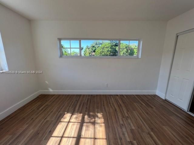 For Rent: $3,770 (4 beds, 2 baths, 1549 Square Feet)