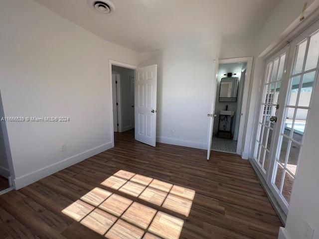 For Rent: $3,770 (4 beds, 2 baths, 1549 Square Feet)