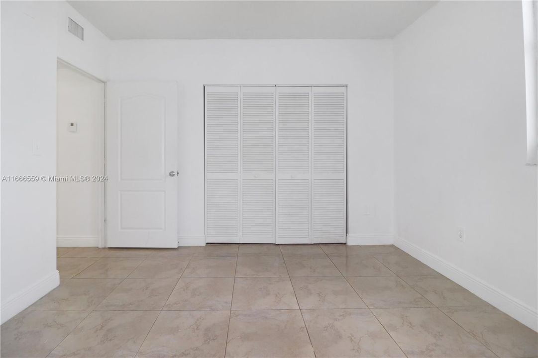 For Rent: $2,650 (2 beds, 2 baths, 1080 Square Feet)