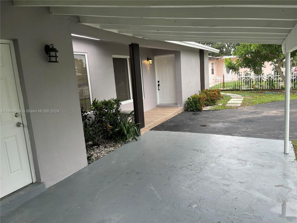 For Rent: $3,990 (3 beds, 2 baths, 1495 Square Feet)