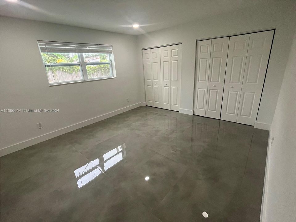 For Rent: $3,990 (3 beds, 2 baths, 1495 Square Feet)