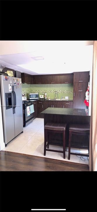 For Rent: $3,500 (3 beds, 2 baths, 1650 Square Feet)