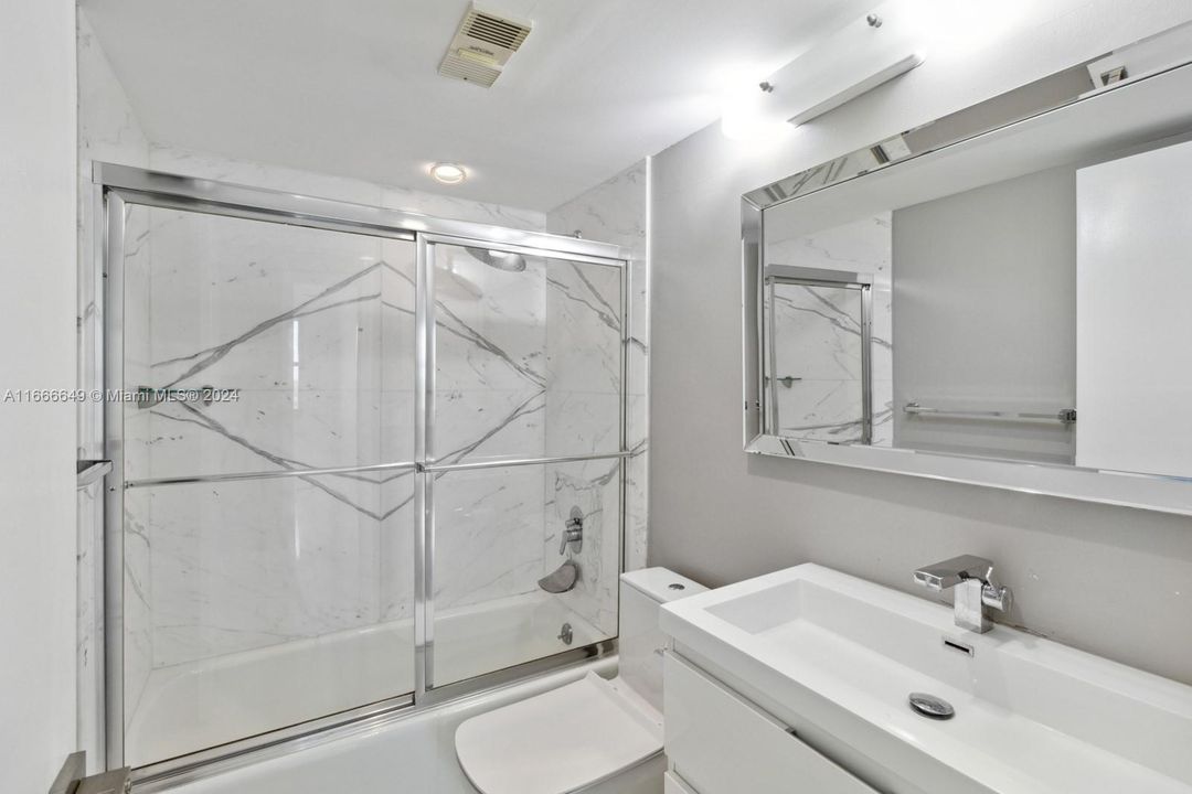 Active With Contract: $6,500 (2 beds, 2 baths, 1260 Square Feet)