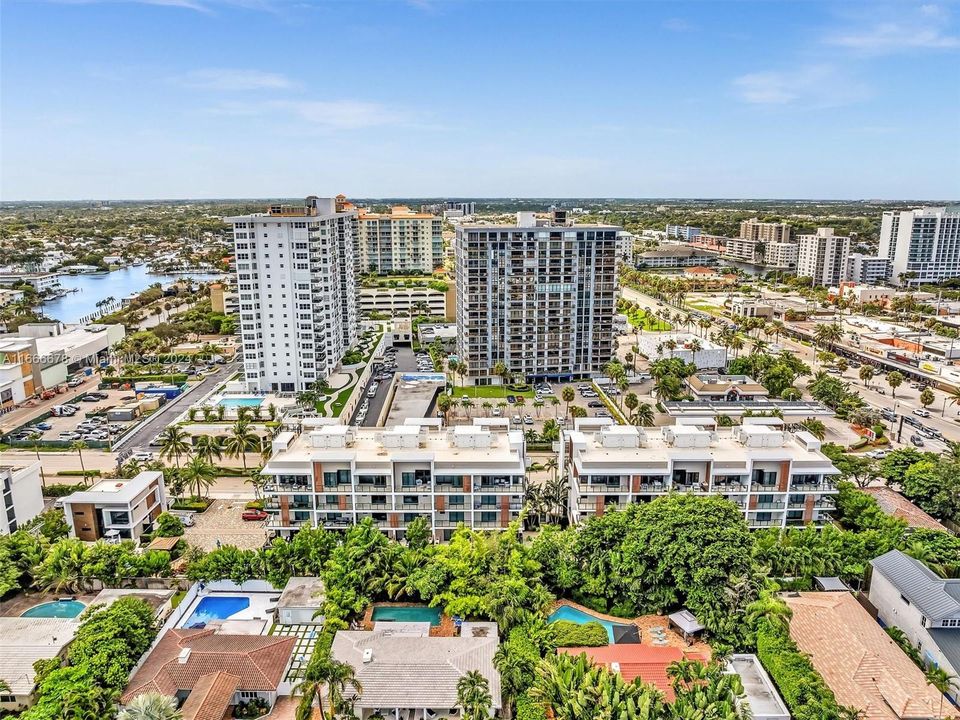 For Sale: $1,799,000 (3 beds, 3 baths, 1944 Square Feet)