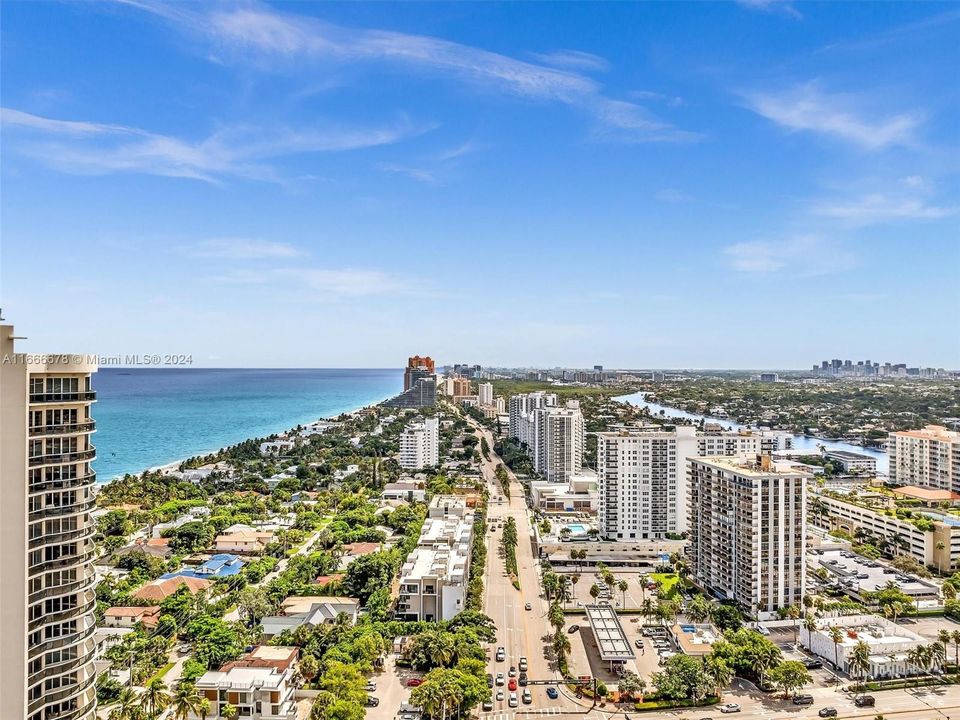 For Sale: $1,799,000 (3 beds, 3 baths, 1944 Square Feet)